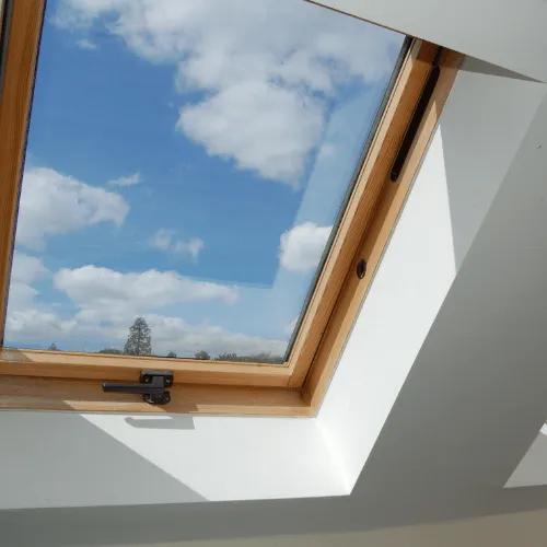Installation de fenêtre de toit à Nîmes