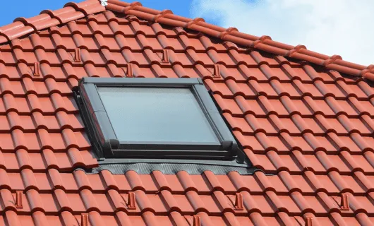 Pose de la nouvelle couverture et des accessoires